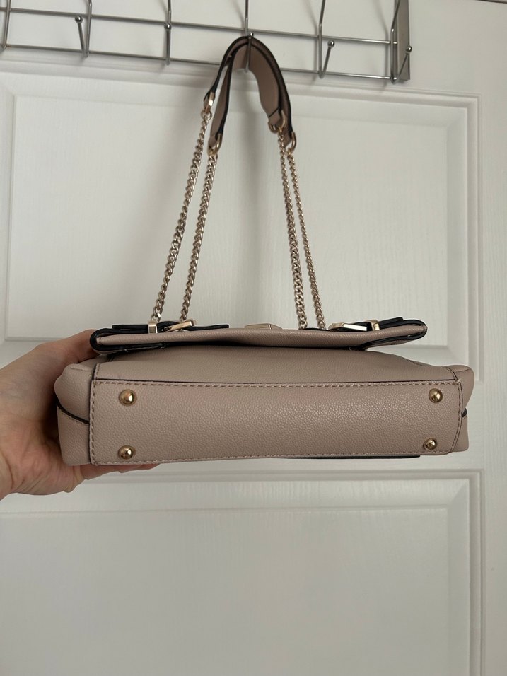Zincir Detaylı Bej Kadın Deri Çanta - Görsel 3