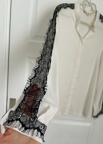 Dantel Detaylı Beyaz Kadın Gömlek - Görsel 2