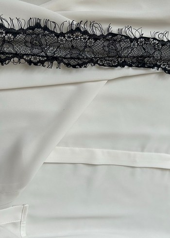 Dantel Detaylı Beyaz Kadın Gömlek - Görsel 5