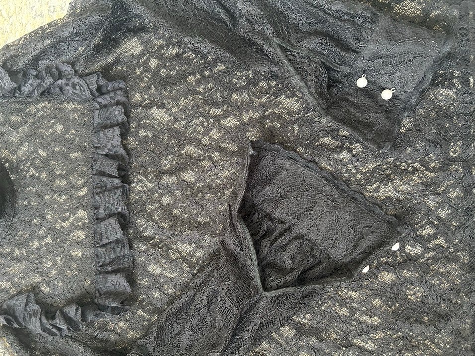 Dantel Detaylı Siyah Uzun Kollu Bluz - Görsel 5