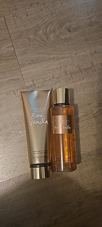 Victoria Secret Bare Vanilla Body Mist& lotion