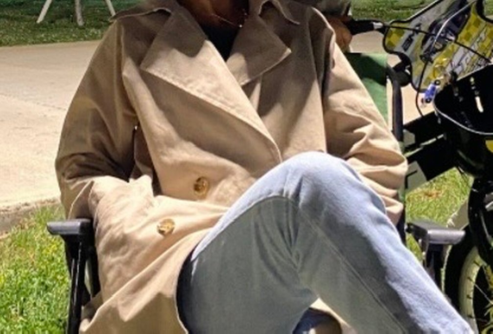 Düğmeli Bej Midi Kadın Trençkot - Görsel 2