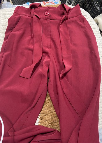 Bordo Düğmeli Nakışlı Kadın Kumaş Pantolon - Görsel 2