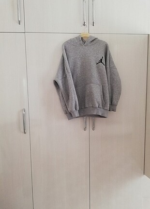 Gri sweatshirt 