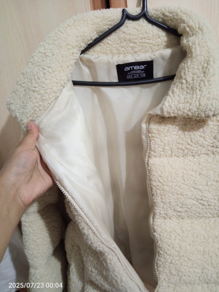 Beyaz Kadın Peluş Kışlık Ceket - Görsel 3