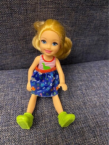 Barbie bebek