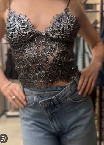 Zara işlemeli crop top gümüş - Görsel 3