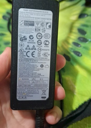 samsung bilgisayar Şarj Aleti - Görsel 2