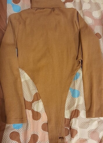 Trendyol & Milla Camel crop