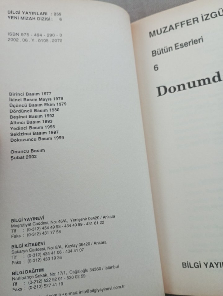 Muzaffer İzgü - Donumdaki Para Öykü Kitabı - Görsel 3