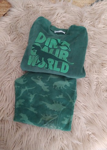 Diğer Kapüşonlu Fermuarlı Erkek Çocuk Pijama Takımı