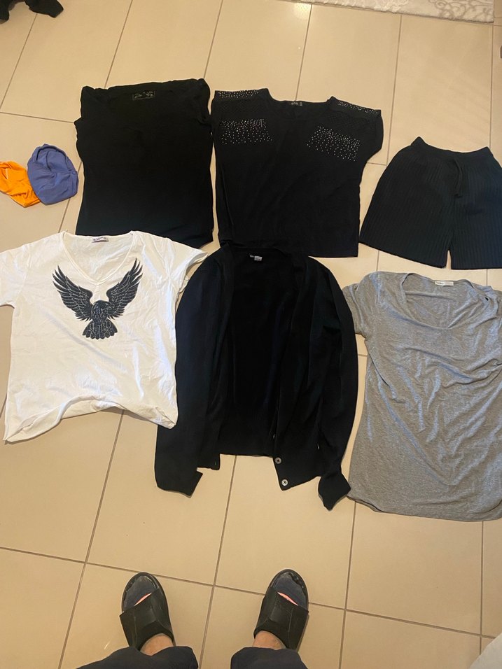 6 ADET  HePSİ  BİRARADA Siyah Düğmeli Kısa Kollu Hamile Tişört - Görsel 5