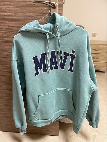 Mavi sweat