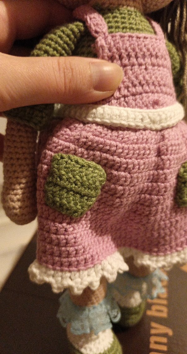 El Örgüsü Amigurumi Taçlı Elbiseli Organik Oyuncak Bebek - Görsel 2