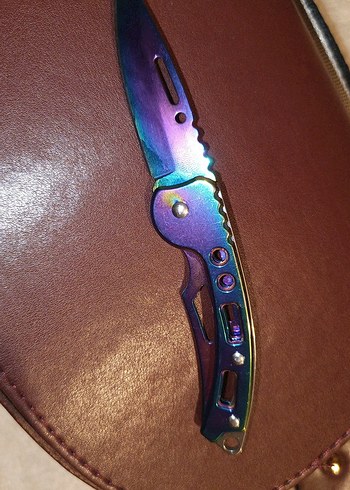 Alaska Gökkuşaklı K1802 Kemer Klipsli Cam Kırmalı Cep Çakı - Görsel 2