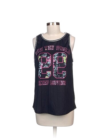 Gina T-shirt %70 İndirimli.