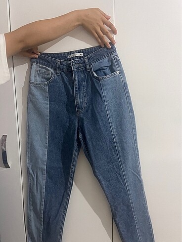Mom Jean
