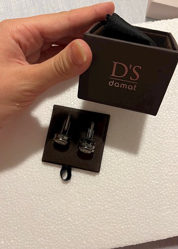 Diğer Ds Damat Sik Kol Dugmeleri