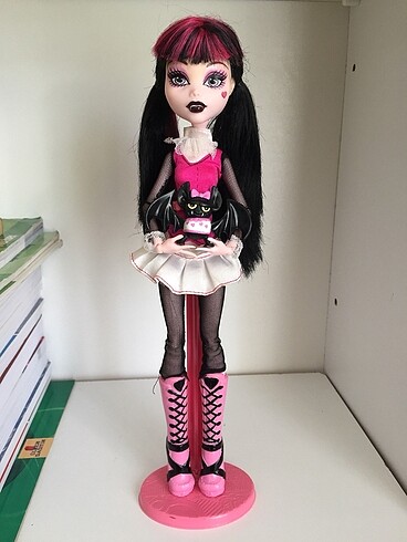 Monster high draculara basic