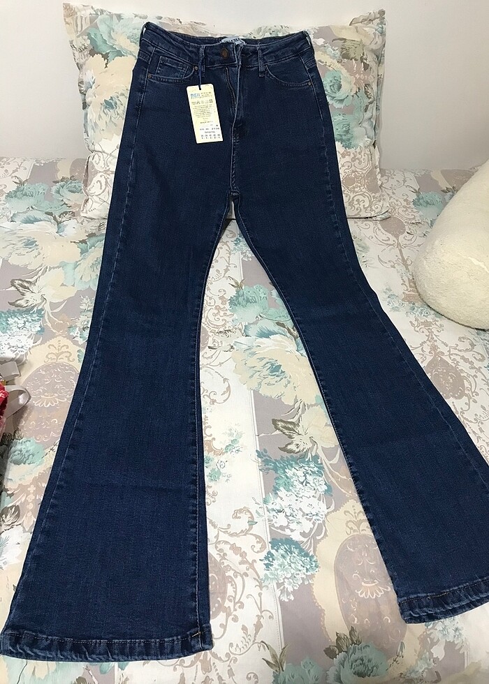 İspanyol paça kot pantolon - Görsel 2