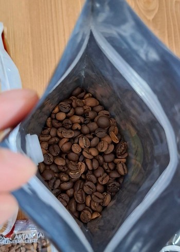 CafèNoir Koyu Kahverengi Kahve Çekirdekleri