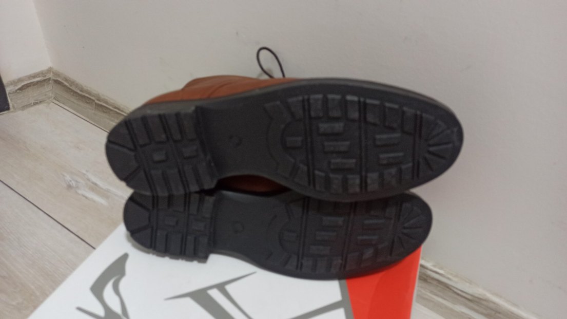 Kahverengi Deri Erkek Botları - Görsel 3