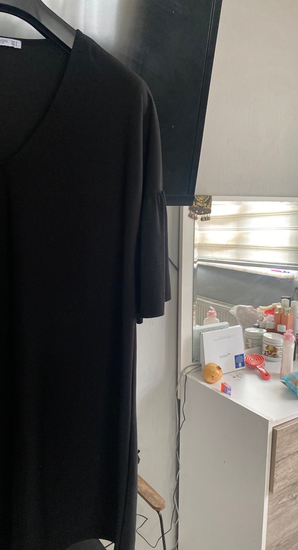 Siyah V Yaka Salaş Triko Elbise - Görsel 2