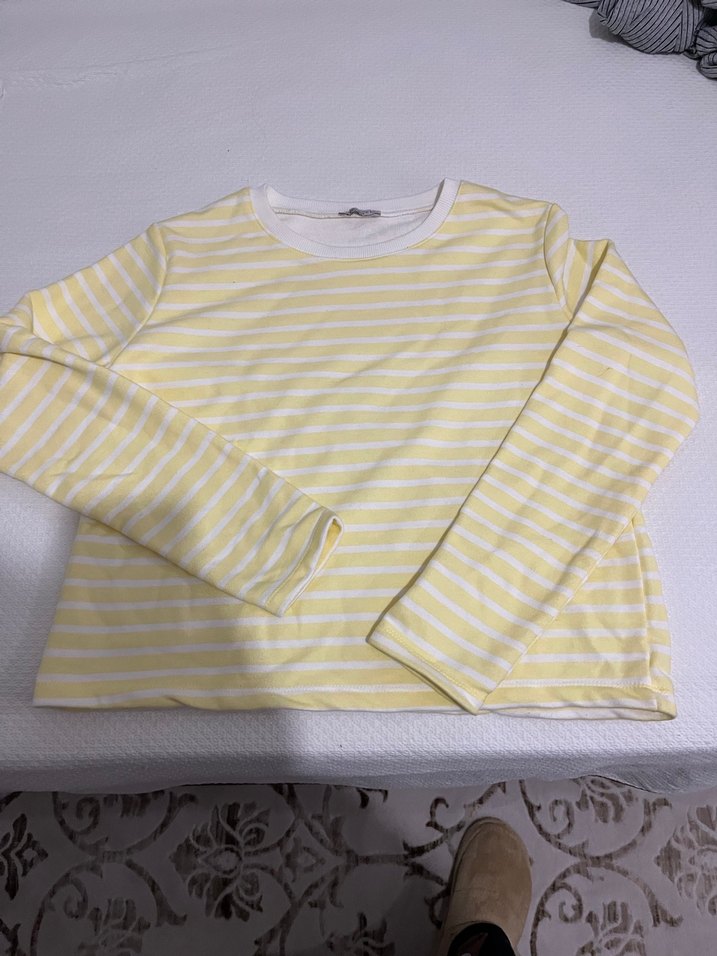 Sarı Çizgili, Vual Yaka, sweat - Görsel 2