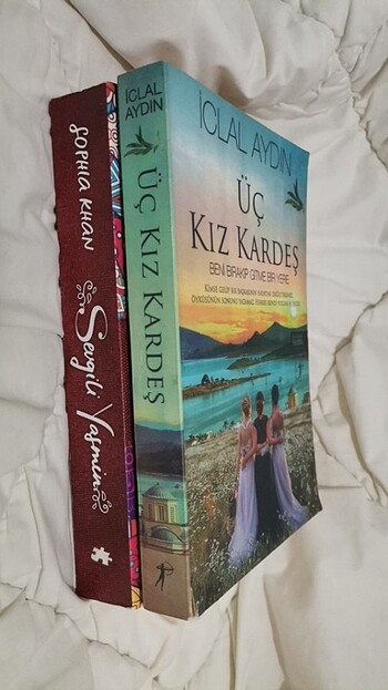  Üç kız kardeş 