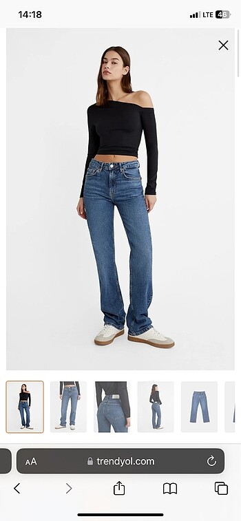 Stradivarius D98 Straight Jean