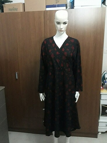 Bayan kısa elbise