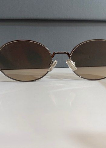 Miu Miu Güneş Gözlüğü - Görsel 7