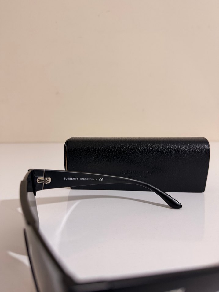 Burbery Güneş Gözlüğü - Görsel 2