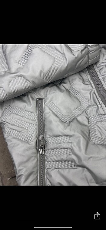 Guess Erkek Gümüş Mont - Görsel 2