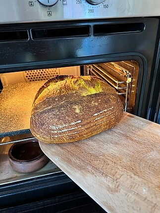 Ekşi mahalı ekmek
