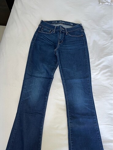 Levis Kadın kot Levis