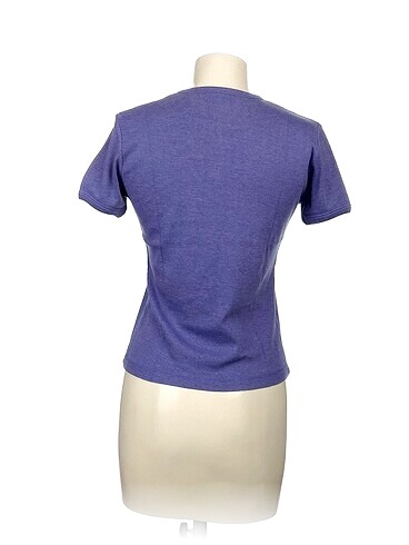 m Beden Wrangler T-shirt %70 İndirimli.