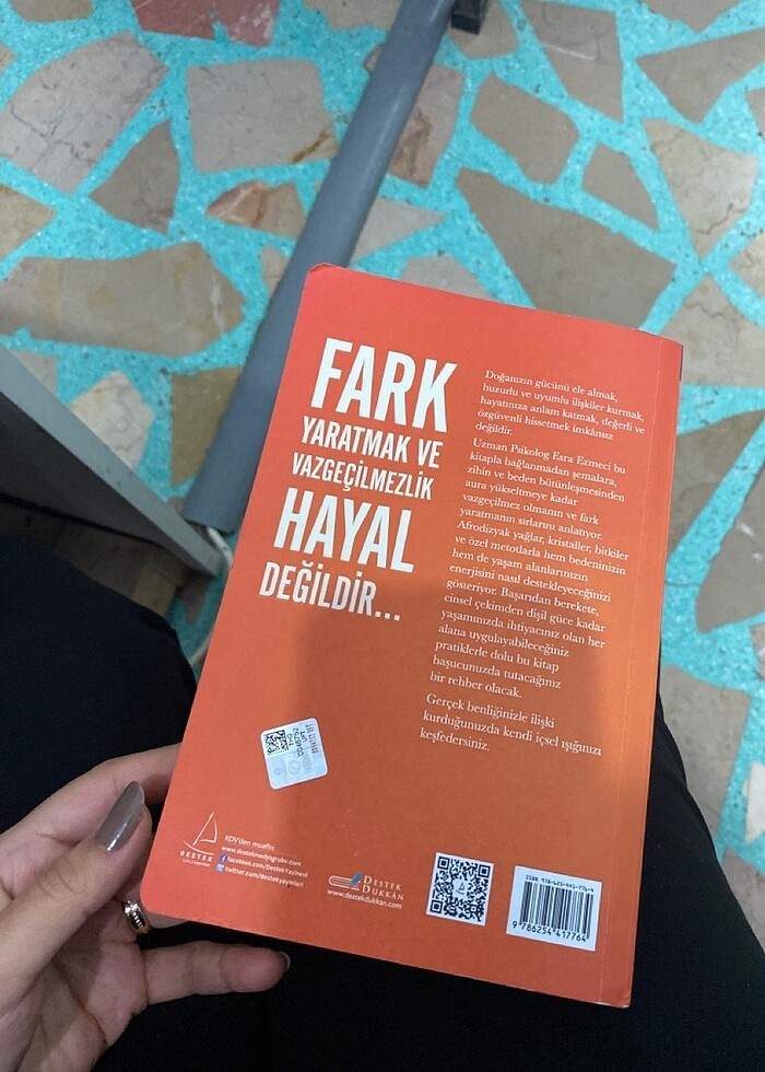 Esra Ezmeci Vazgeçilmez olmanın sırları - Görsel 2