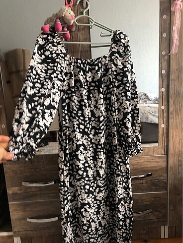 Trendyol & Milla Çiçekli elbise