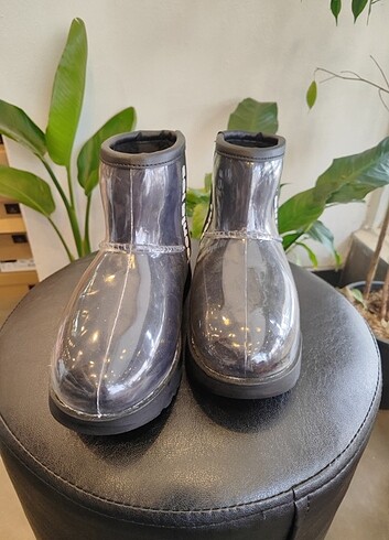 40 Beden UGG bayan bot