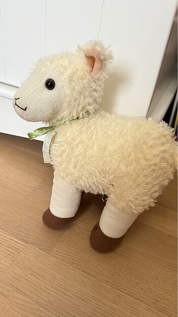 Peluş kuzucuk