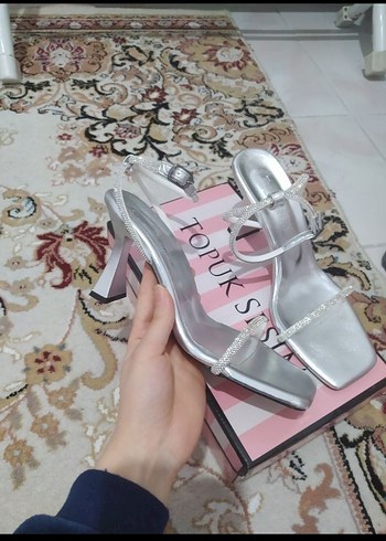 Taşlı İnce Topuklu Kadın Abiye Ayakkabı - Görsel 2