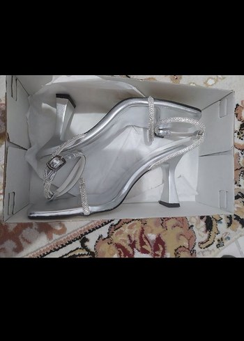 Taşlı İnce Topuklu Kadın Abiye Ayakkabı - Görsel 4