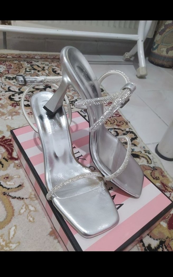 Taşlı İnce Topuklu Kadın Abiye Ayakkabı - Görsel 3