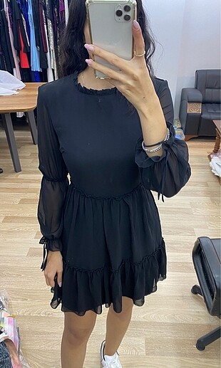 Siyah şifon trendyol marka elbise