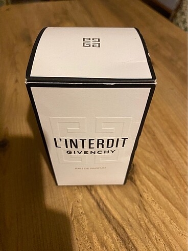  Beden Renk Givenchy L?interdit