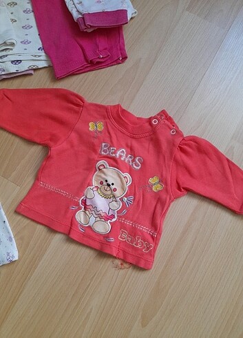3 Ay Beden pembe Renk Kız bebek kıyafetleri.