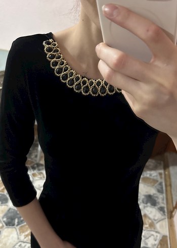 Zincir Detaylı Siyah mini elbise - Görsel 2