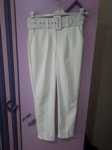 Beyaz kumaş pantolon 