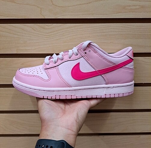 38 Beden Nike Dunk Low Triple Pink